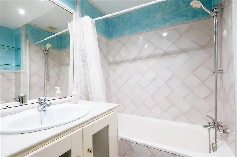 Apartamento Atanasio Barron- Free Parking Sevilla España
